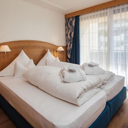 Hotel Garni Alpenruh-Micheluzzi 세르파우스 외부 사진