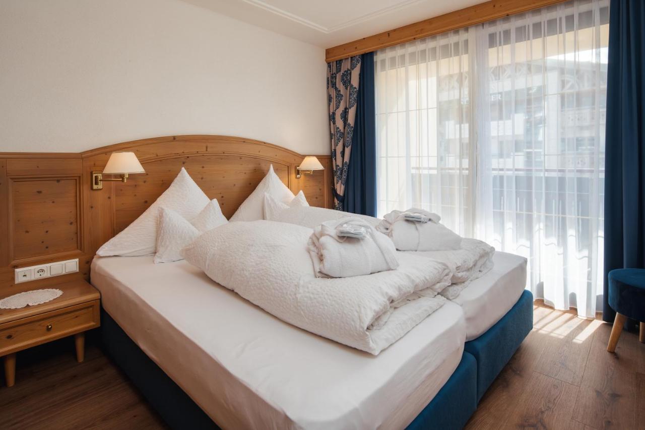 Hotel Garni Alpenruh-Micheluzzi 세르파우스 외부 사진