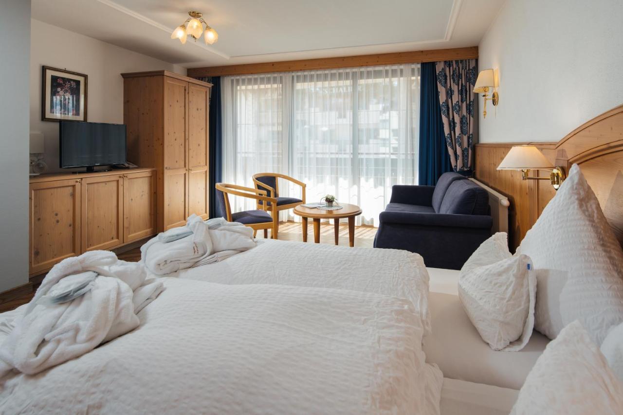 Hotel Garni Alpenruh-Micheluzzi 세르파우스 외부 사진