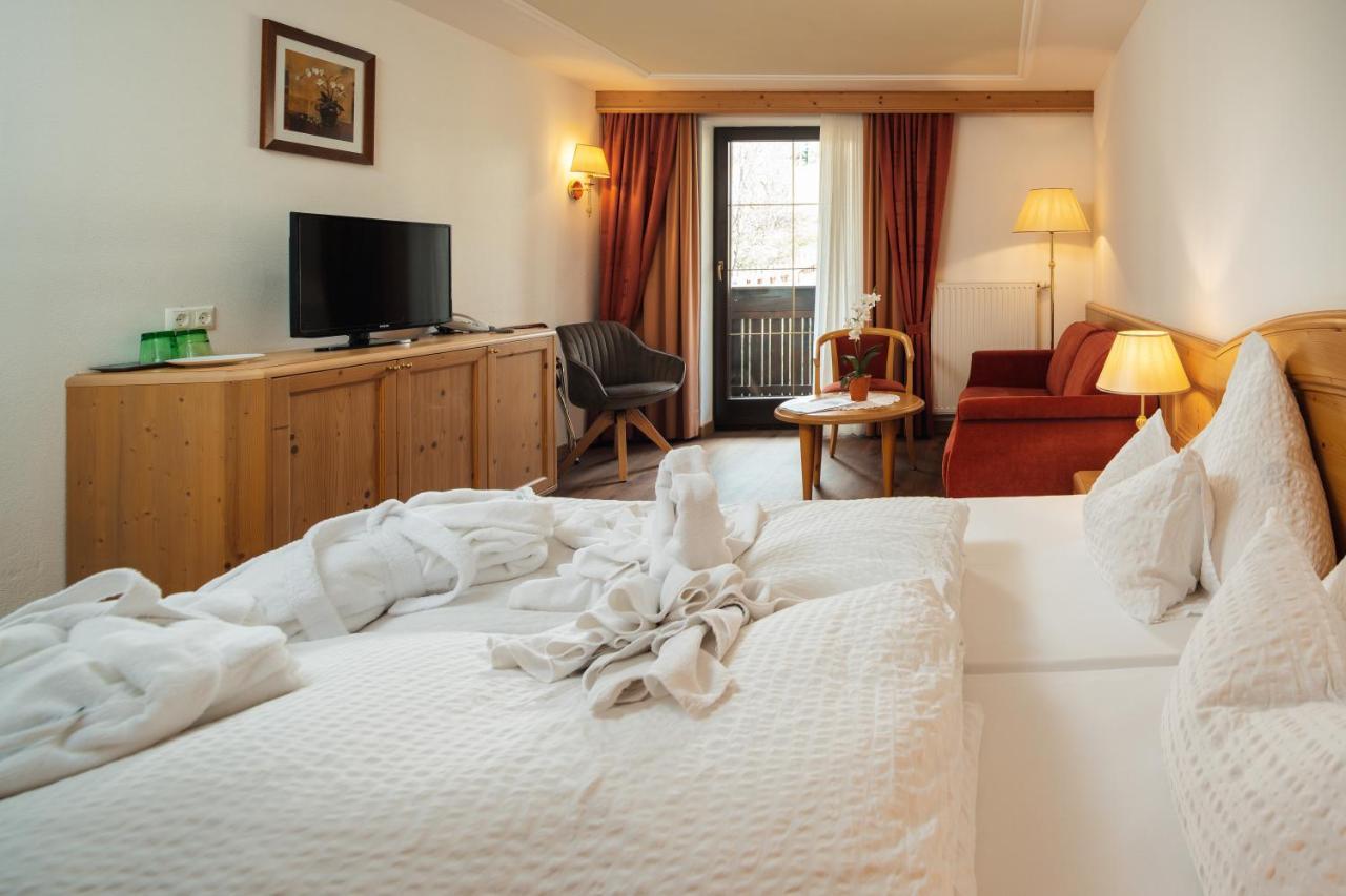 Hotel Garni Alpenruh-Micheluzzi 세르파우스 외부 사진