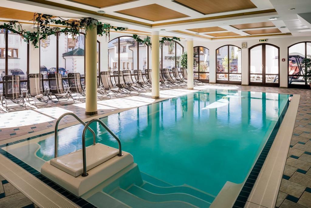 Hotel Garni Alpenruh-Micheluzzi 세르파우스 외부 사진